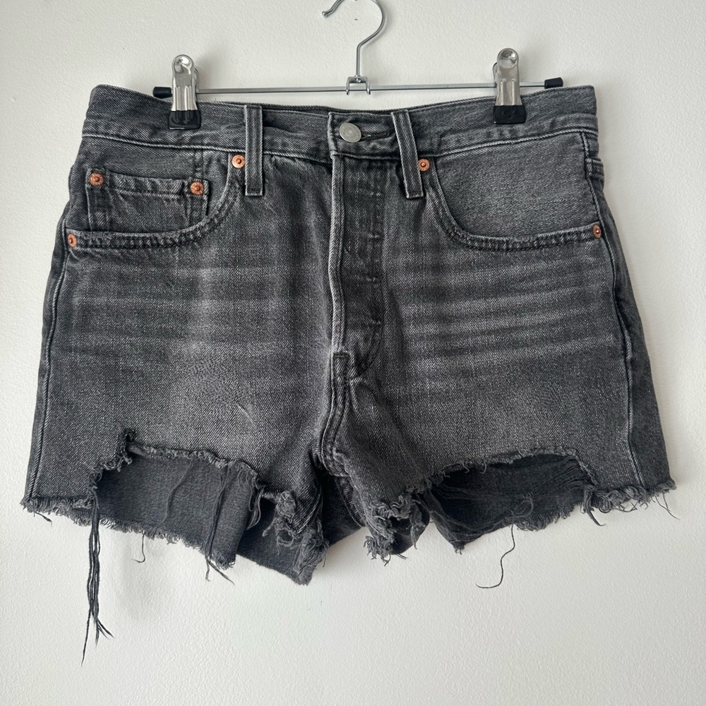 Levi’s 501 Black Shorts
